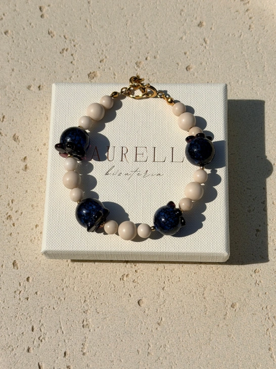 bransoletka z kamieni naturalnych, beżowa, borówki, blueberry